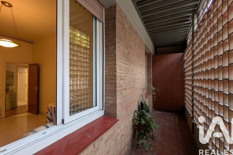 4 bedrooms apartment for sale in Barcelona, Catalonia, Spain № 4730 - photo 23