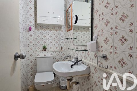 4 bedrooms apartment for sale in Barcelona, Catalonia, Spain № 4732 - photo 20