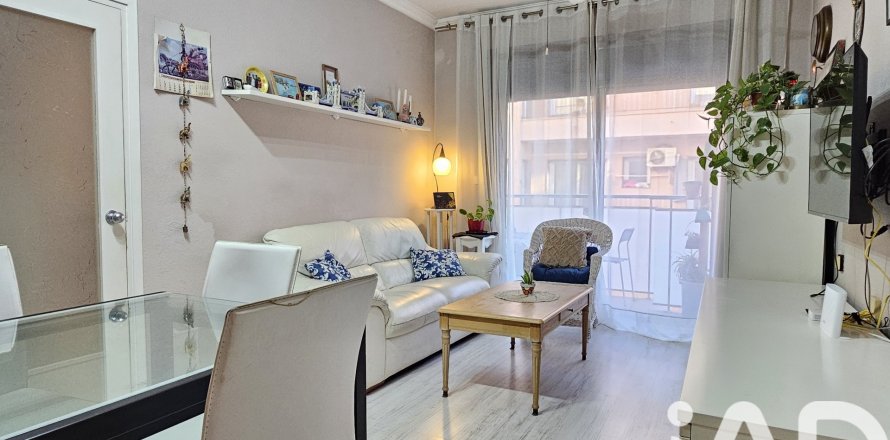 4 bedrooms apartment for sale in Barcelona, Catalonia, Spain № 4732