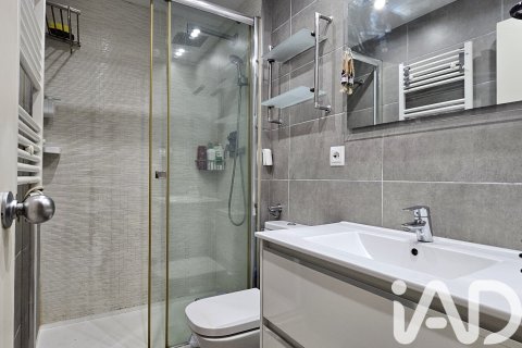 4 bedrooms apartment for sale in Barcelona, Catalonia, Spain № 4732 - photo 11
