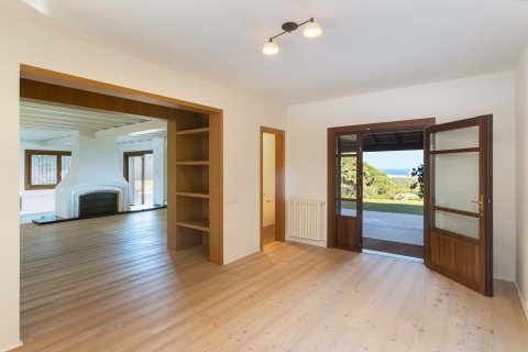 6 bedrooms house for sale in Cabrera de Mar, Barcelona, Catalonia, Spain № 7629 - photo 15