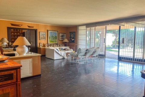 6 bedrooms house for sale in Sant Andreu de Llavaneres, Barcelona, Catalonia, Spain № 7631 - photo 9