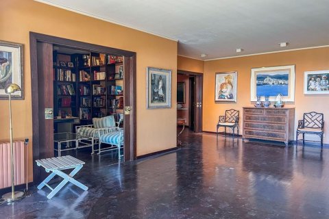 6 bedrooms house for sale in Sant Andreu de Llavaneres, Barcelona, Catalonia, Spain № 7631 - photo 14