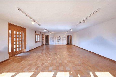 6 bedrooms house for sale in Barcelona, Catalonia, Spain № 7633 - photo 13