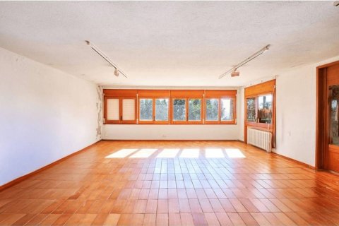 6 bedrooms house for sale in Barcelona, Catalonia, Spain № 7633 - photo 14