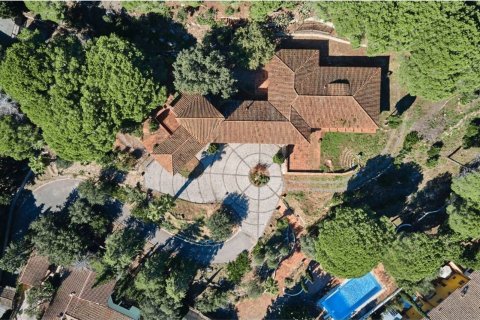 6 bedrooms house for sale in Barcelona, Catalonia, Spain № 7633 - photo 8
