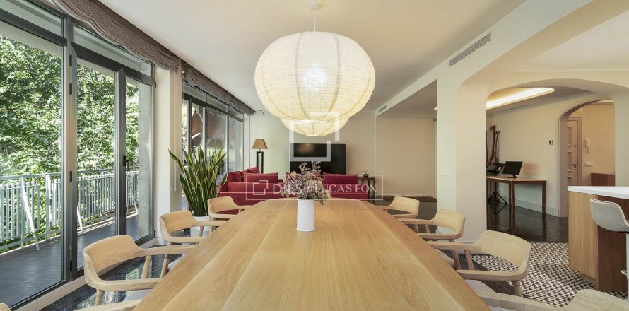 4 chambres apartment à vendre à Barcelona, Catalonia, Spain № 4093