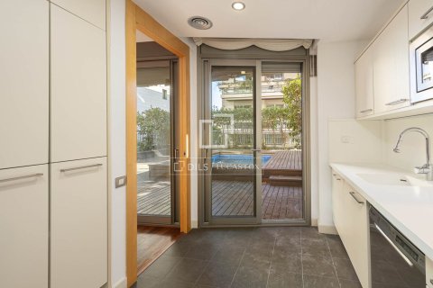 4 chambres apartment à vendre à Barcelona, Catalonia, Spain № 4091 - photo 8