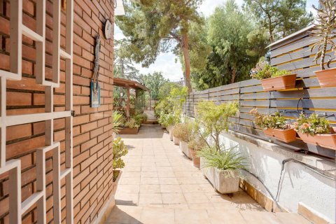 Квартира с 3 спальнями в Серданьола-дель-Вальесе, Барселона, Каталония, Испания № 2075