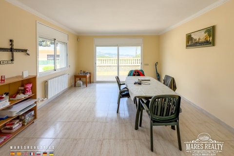 Купить виллу в Льорет-де-Мар, Испания с 4 спальни, 128м², № 1100 - фото 20