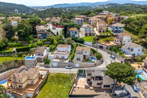 Купить виллу в Льорет-де-Мар, Испания с 4 спальни, 128м², № 1100 - фото 2