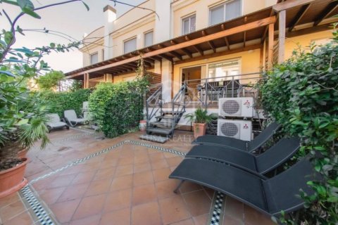 Купить таунхаус в Калафелл, Испания с 5 спален, 200м², № 1097 - фото 16