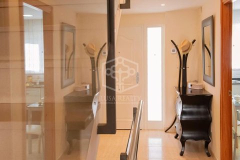 Купить таунхаус в Калафелл, Испания с 5 спален, 200м², № 1098 - фото 5