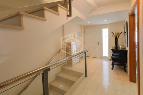 Купить таунхаус в Калафелл, Испания с 5 спален, 200м², № 1098 - фото 6