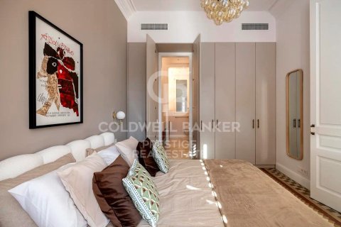 4 bedrooms apartment for sale in Barcelona, Catalonia, Spain № 5452 - photo 16