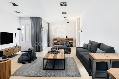 3 bedrooms apartment for sale in Barcelona, Catalonia, Spain № 5451 - photo 2