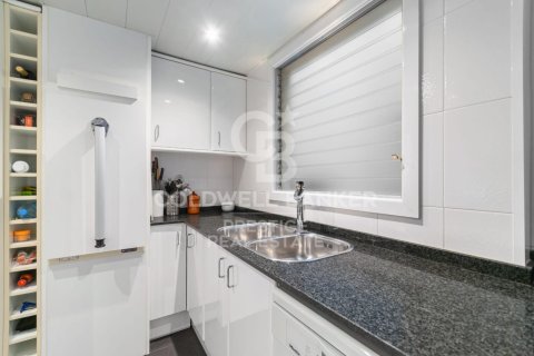 3 bedrooms apartment for sale in Barcelona, Catalonia, Spain № 5451 - photo 11