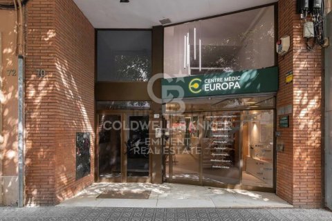 Купить коммерческую недвижимость в Барселона, Испания 292м², № 5450 - фото 18