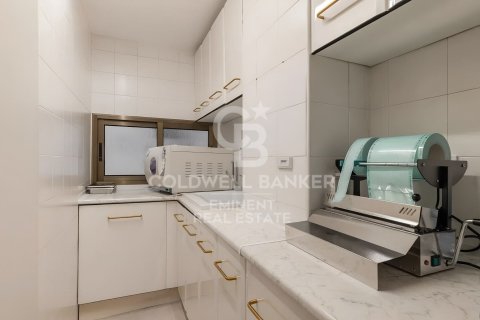 Купить коммерческую недвижимость в Барселона, Испания 292м², № 5450 - фото 14