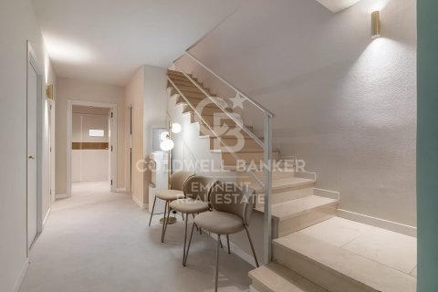 Купить коммерческую недвижимость в Барселона, Испания 292м², № 5450 - фото 7