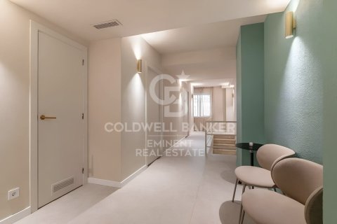 Купить коммерческую недвижимость в Барселона, Испания 292м², № 5450 - фото 9