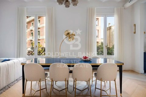 3 chambres apartment à vendre à Barcelona, Catalonia, Spain № 5453 - photo 5