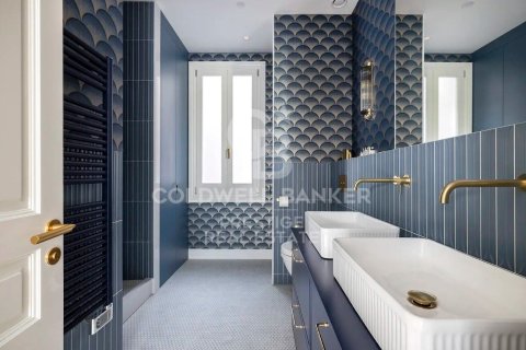 3 chambres apartment à vendre à Barcelona, Catalonia, Spain № 5453 - photo 8