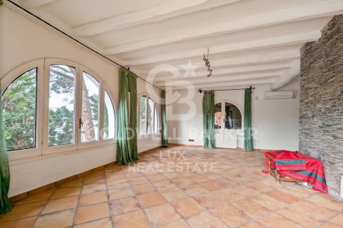 Villa de 5 dormitorios en venta en Empuriabrava, Gerona, Cataluña, Spain № 5732 - foto 10