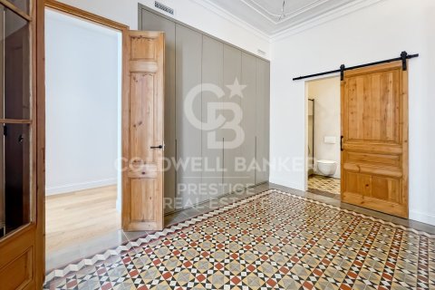 3 bedrooms apartment for sale in Barcelona, Catalonia, Spain № 5728 - photo 21