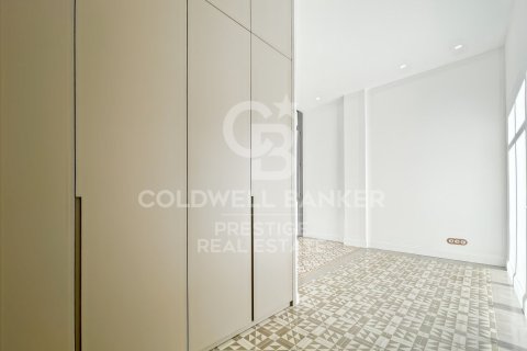 3 bedrooms apartment for sale in Barcelona, Catalonia, Spain № 5728 - photo 17