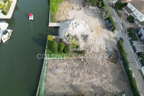 Купить земельный участок в Эмпуриабрава, Испания 500м², № 5729 - фото 5