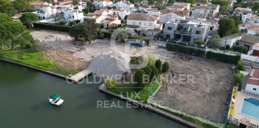 Земельный участок 500м² в Эмпуриабраве, Герона, Каталония, Испания № 5729