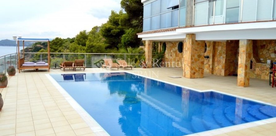 5 bedrooms house for sale in Lloret de Mar, Girona, Catalonia, Spain № 6726