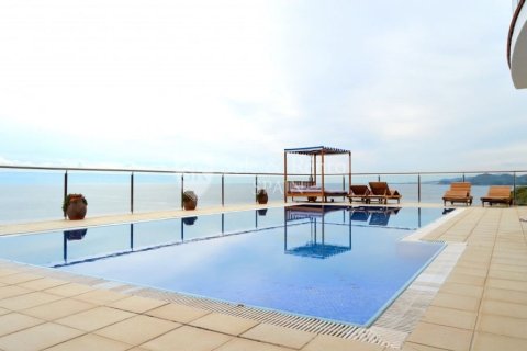 5 bedrooms house for sale in Lloret de Mar, Girona, Catalonia, Spain № 6726 - photo 2