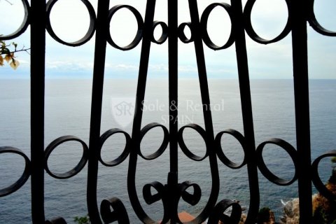 5 bedrooms house for sale in Lloret de Mar, Girona, Catalonia, Spain № 6726 - photo 24