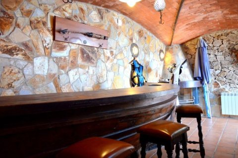 5 bedrooms house for sale in Lloret de Mar, Girona, Catalonia, Spain № 6726 - photo 30