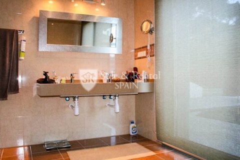 4 bedrooms house for sale in Blanes, Girona, Catalonia, Spain № 6727 - photo 15