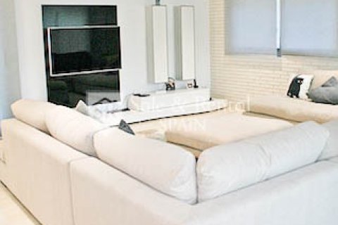 4 bedrooms house for sale in Blanes, Girona, Catalonia, Spain № 6727 - photo 6