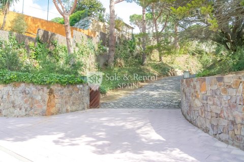 6 bedrooms house for sale in Sant Andreu de Llavaneres, Barcelona, Catalonia, Spain № 6730 - photo 23