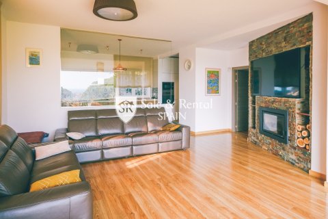 3 bedrooms house for sale in Lloret de Mar, Girona, Catalonia, Spain № 6729 - photo 5