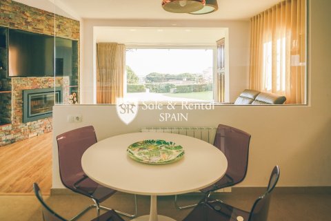 3 bedrooms house for sale in Lloret de Mar, Girona, Catalonia, Spain № 6729 - photo 8