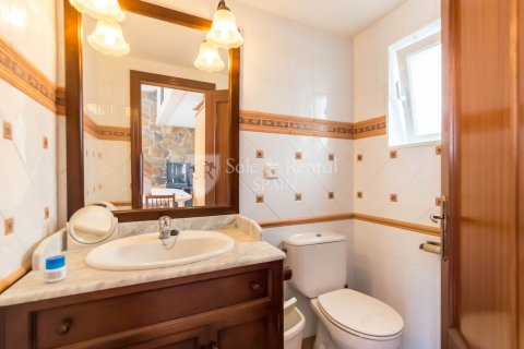 9 bedrooms apartment for sale in Tossa de Mar, Girona, Catalonia, Spain № 6732 - photo 10