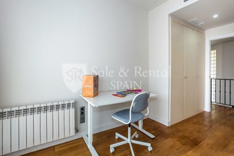 6 bedrooms house for sale in Gava, Barcelona, Catalonia, Spain № 6731 - photo 27