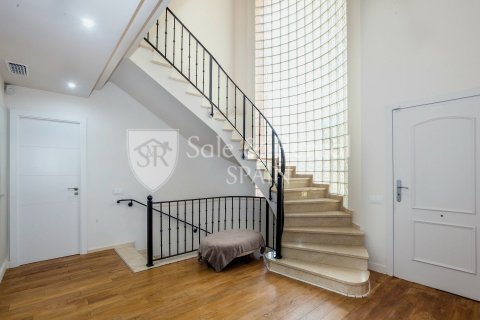 6 bedrooms house for sale in Gava, Barcelona, Catalonia, Spain № 6731 - photo 5