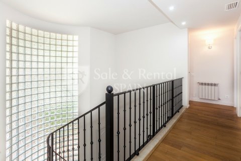 6 bedrooms house for sale in Gava, Barcelona, Catalonia, Spain № 6731 - photo 25