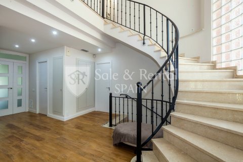 6 bedrooms house for sale in Gava, Barcelona, Catalonia, Spain № 6731 - photo 4