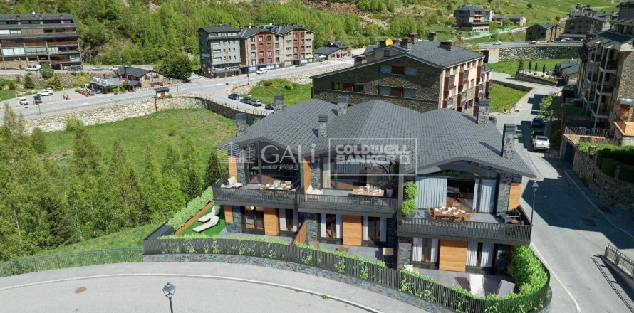 3 bedrooms house for sale in Principado De Andorra (Ninguna Poblacion Tiene C.P.), Lleida, Catalonia, Spain № 5574