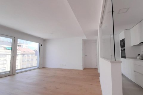 Купить квартиру в Сабадель, Испания с 4 комнаты, 88.8м², № 2974 - фото 4
