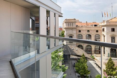 Купить квартиру в Сабадель, Испания с 4 комнаты, 88.8м², № 2974 - фото 2