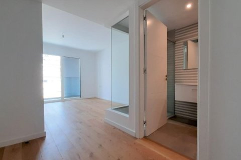 Купить квартиру в Сабадель, Испания с 4 комнаты, 88.8м², № 2974 - фото 3